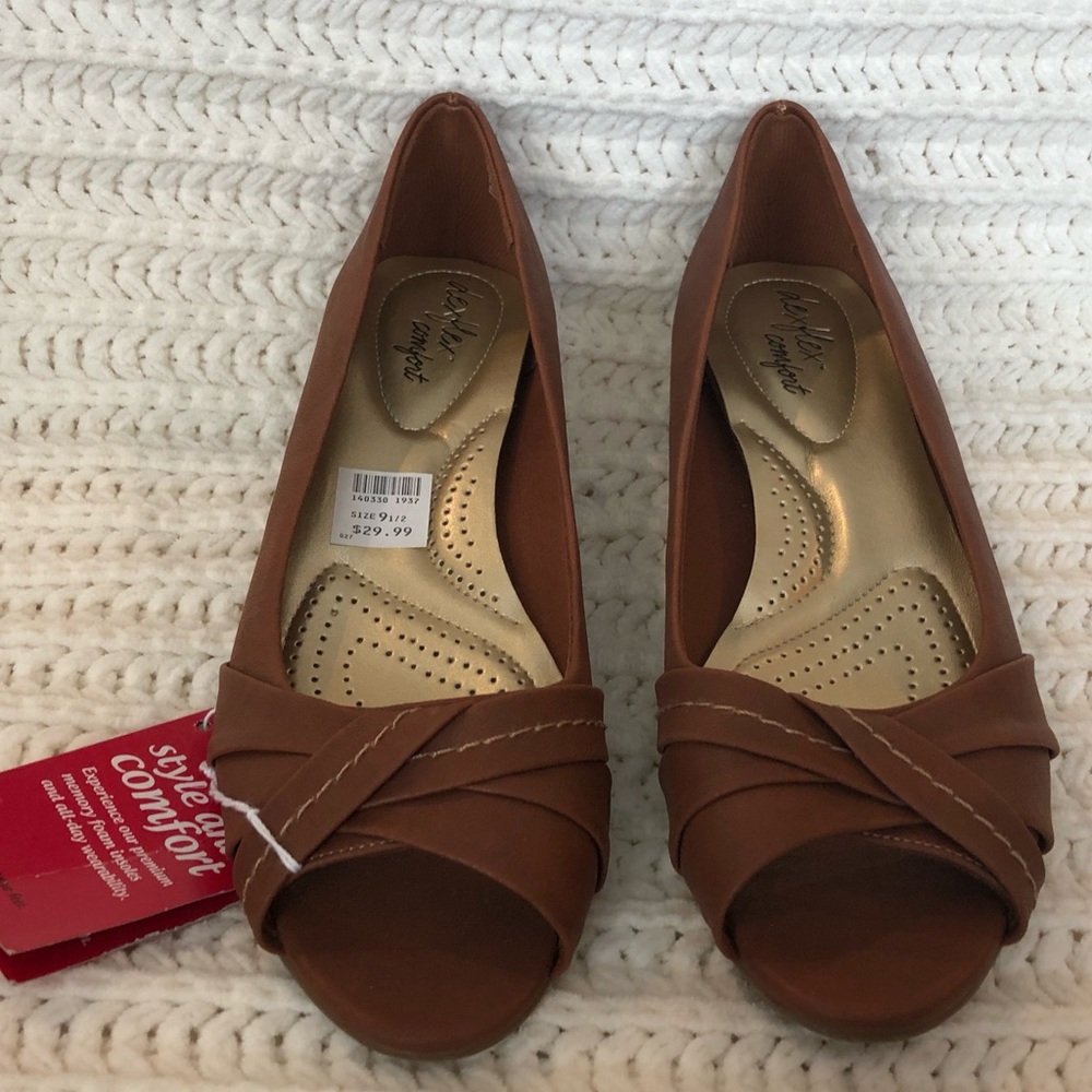 NET Peep Toe Kitten Wedges